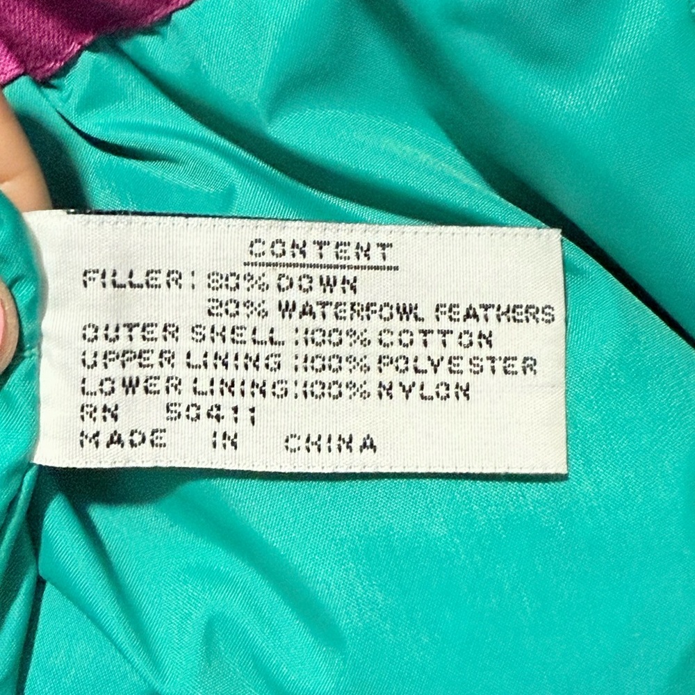 Vintage oversized Teal and Pink Puffer Jacket Small - Picture 3 of 15